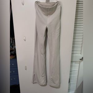 *hardly worn* lululemon brushed softstreme ribbed zipped flare pants